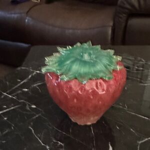 Strawberry-Shaped Resin Handmade Decorative Accent Dish